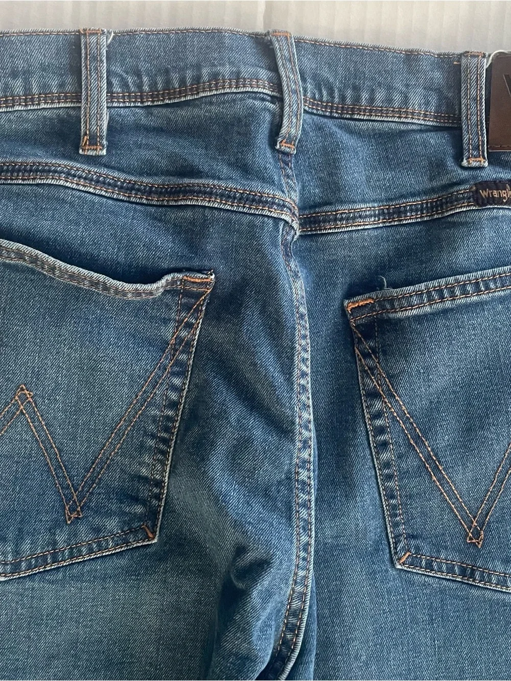 Wrangler Men’s Dark Blue Boot-Cut Jeans